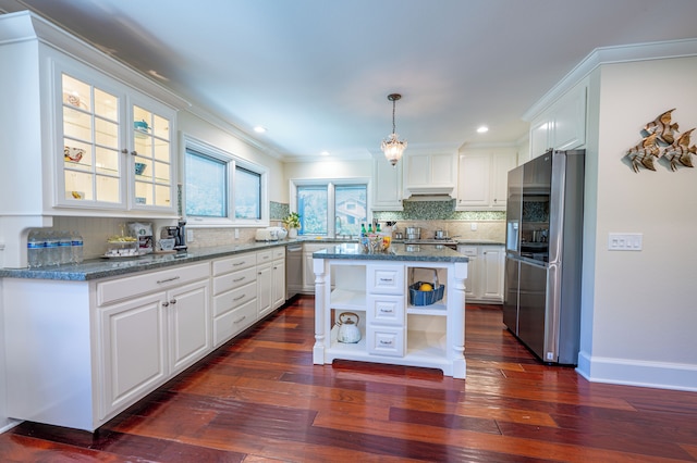 ラグジュアリー リビング ウィズ スパ & プール ニア ディズニー