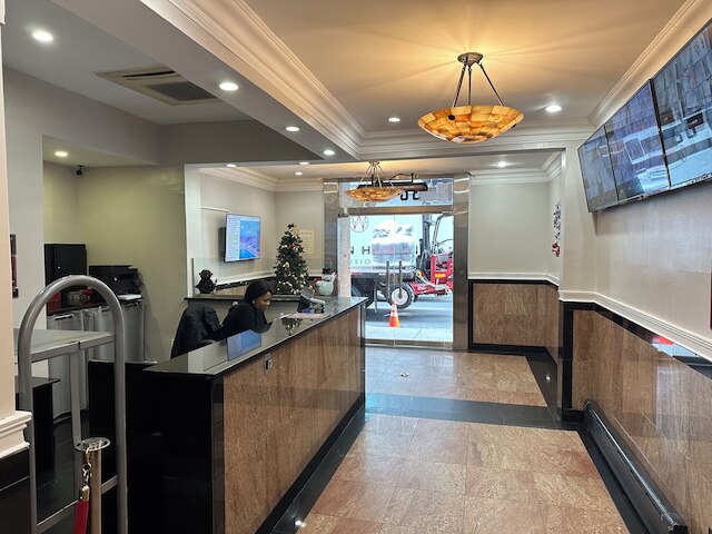 アイコニック ホテル