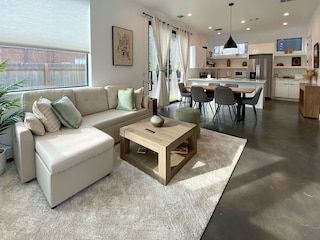 モダン ホーム ニア ザ ユニバーシティ オブ テキサス