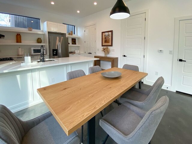 モダン ホーム ニア ザ ユニバーシティ オブ テキサス