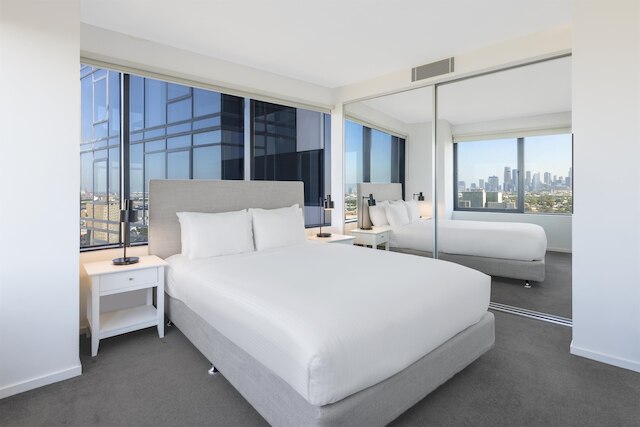 オークス メルボルン フレミントン スイーツ