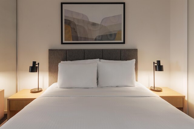 オークス メルボルン フレミントン スイーツ