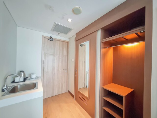 コージー スタジオ アパートメント アット グランド メルキュール ジョグジャカルタ