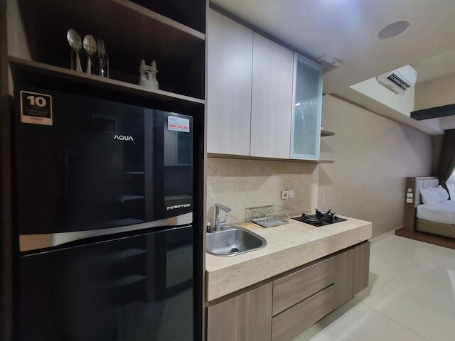 コージー アンド ウォーム スタジオ ルーム アット ウッタラ ジ アイコン アパートメント