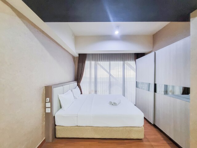 コージー アンド ウォーム スタジオ ルーム アット ウッタラ ジ アイコン アパートメント