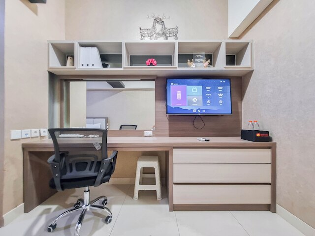 コージー アンド ウォーム スタジオ ルーム アット ウッタラ ジ アイコン アパートメント