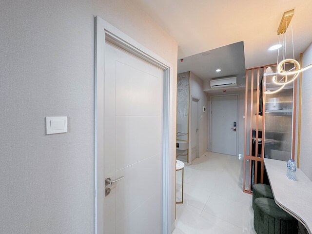 コンフォータブル ステイ アンド ストラテジック 1ベッドルーム アット グランド スンコノ ラグーン アパートメント