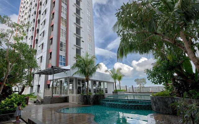 ザ モダン スタイル スタジオ アット ヴィダ ビュー マカッサル アパートメント