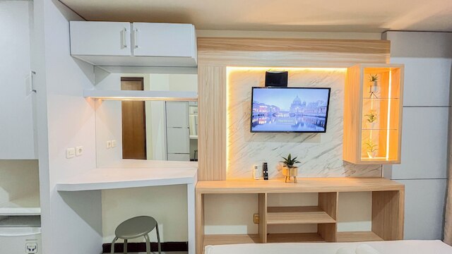 コージー アンド コンパクト スタジオ アパートメント アット ヴィダ ビュー マカッサル