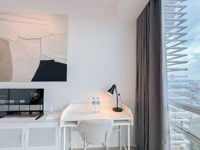 ミニマリスト スタジオ (ノー キッチン) アット ザ シティ スクエア スラバヤ アパートメント