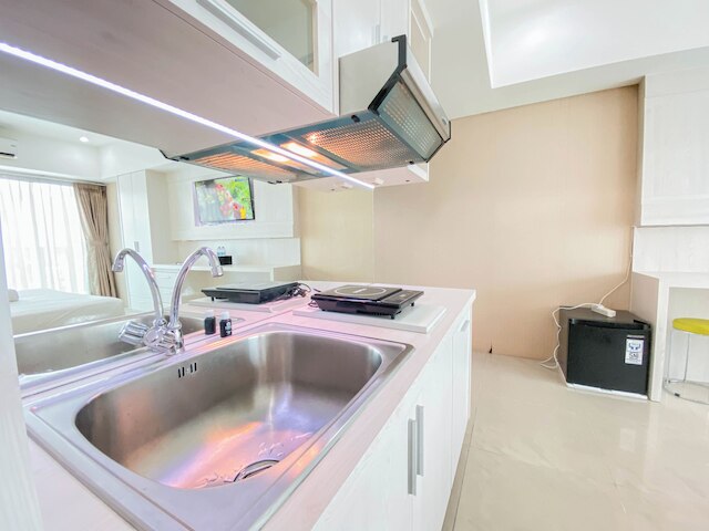 シンプリー スタジオ アパートメント タマンサリ ラ グランデ