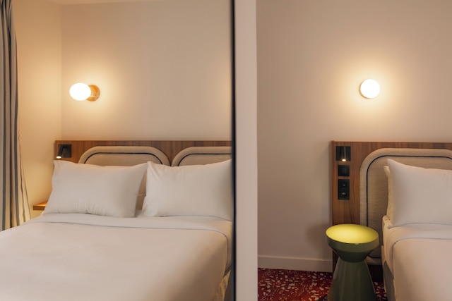 サルヴィア パリ