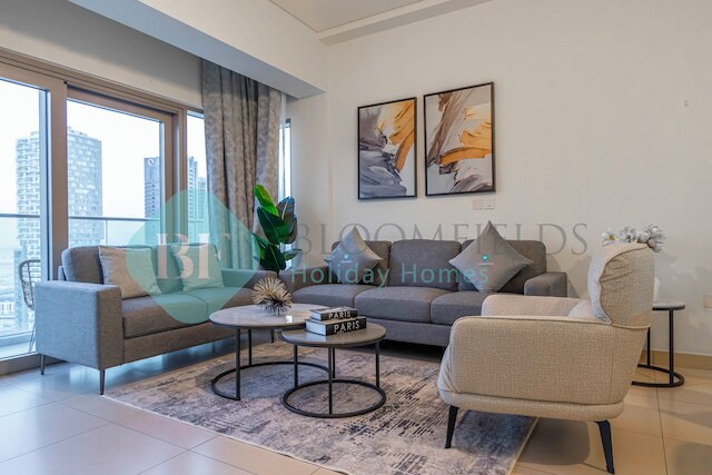 ブルームフィールド アイコニック 2ベッドルーム ウェーブ タワー