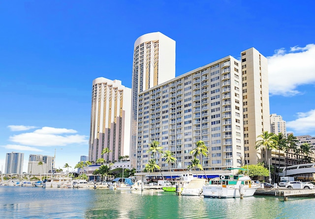 イリカイ マリーナ 1 ベッドルーム