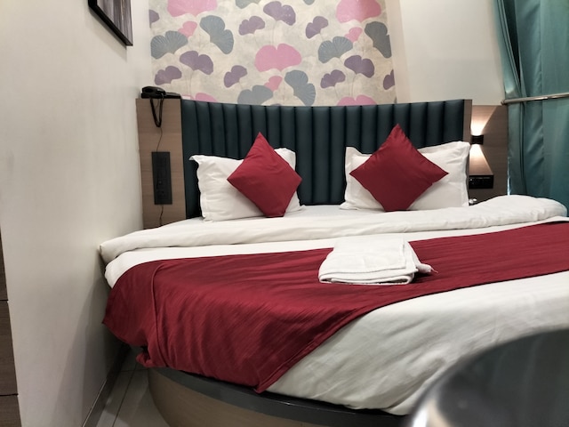 オテル パリ プラザ