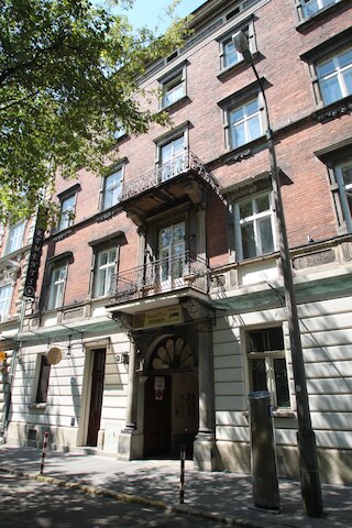 ヴェントゥス ロサ アパートメンツ