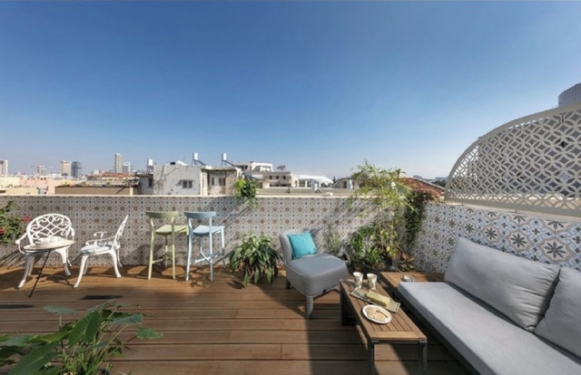 ジャッファ フリーマーケット ステイ バイ シー エヌ レント