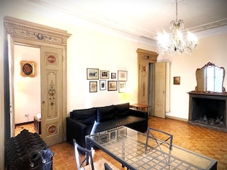 ディーホームズ - アパートメント ルームズ - ガレリア ゴールド