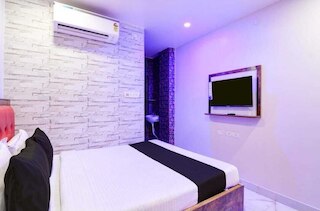 ホテル スリディープ バイ ステイイージー