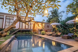 ザ スアルセナ エスケープ