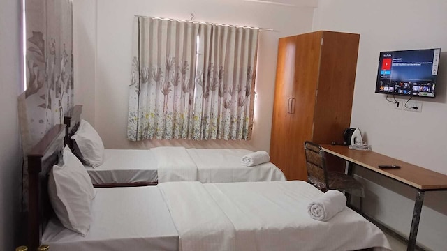 エリス ホーム ステイズ