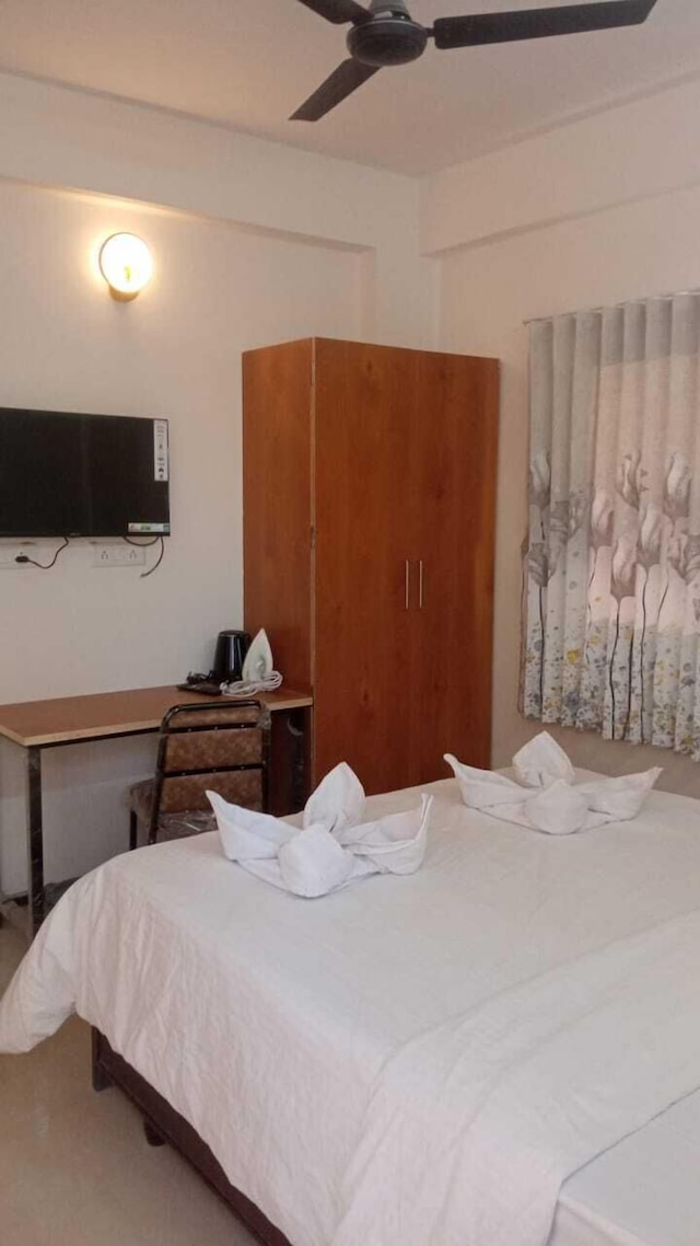 エリス ホーム ステイズ