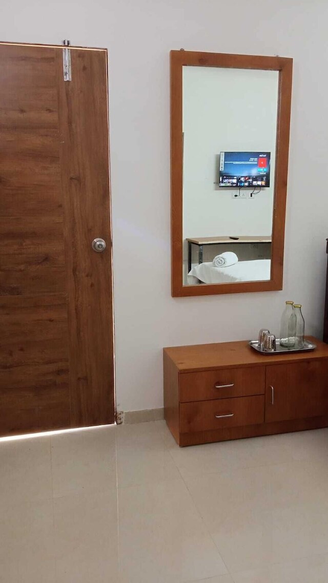 エリス ホーム ステイズ