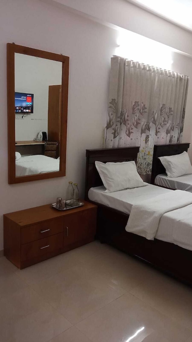 エリス ホーム ステイズ