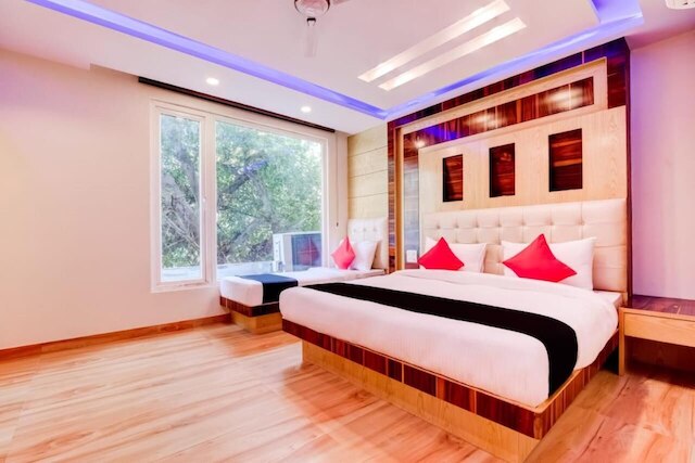 ホテル ロード クリシュナ パレス