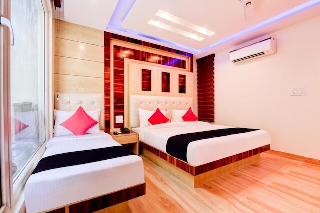 ホテル ロード クリシュナ パレス