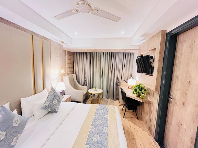 ホテル パレス イン