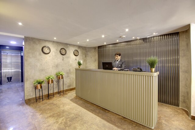 ホテル パレス イン