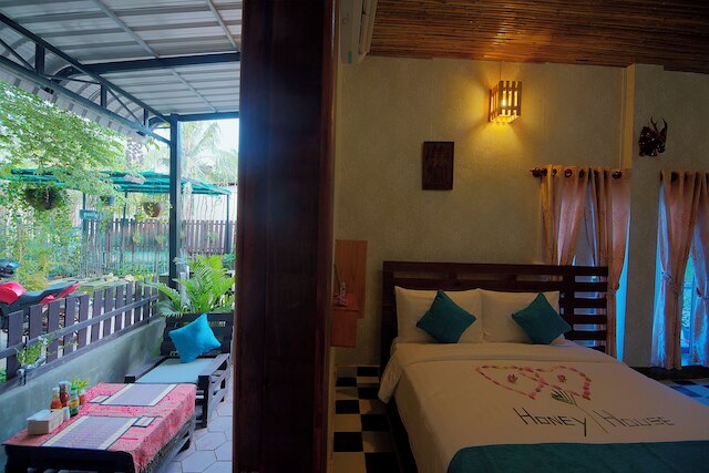 オールド クメール ハウス