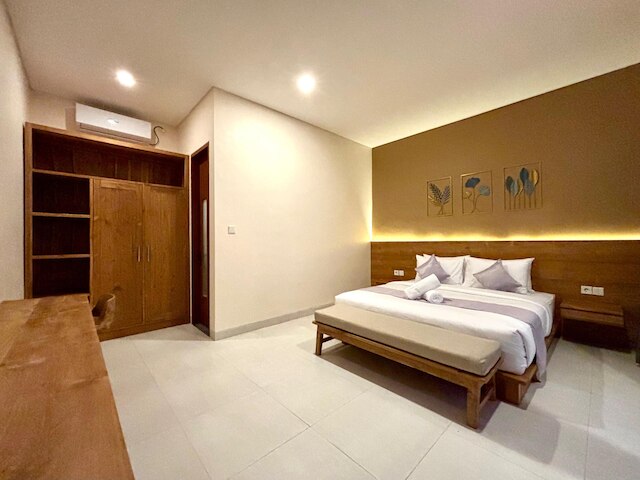 ソルバナ ヴィラズ サヌール バイ アガタ