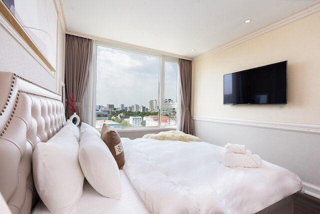 ラグジュアリー コンドテル ルミナス レマン