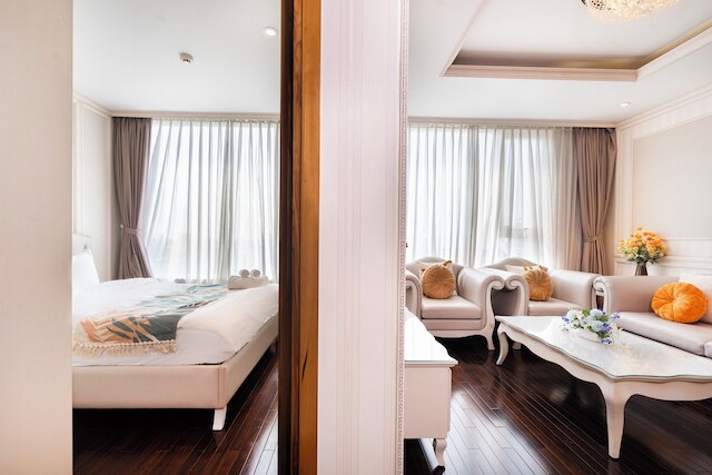 ラグジュアリー コンドテル ルミナス レマン