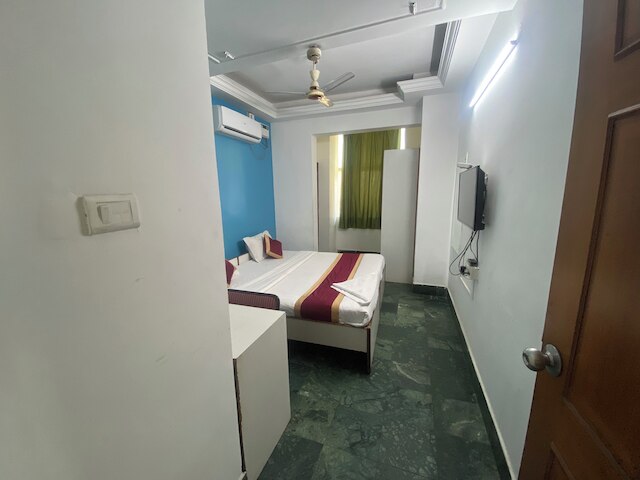 ホテル タウンホール