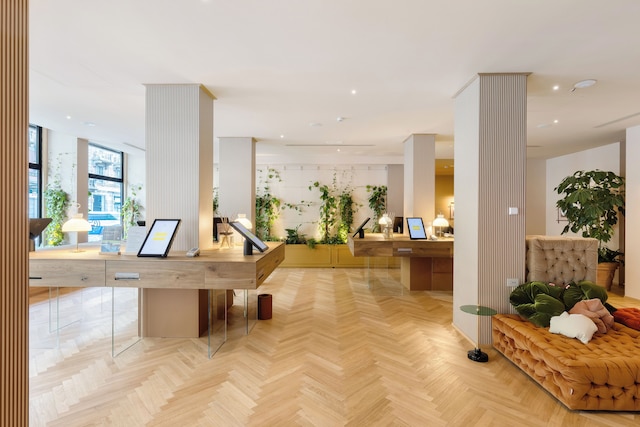 QC ルーム ミラノ ポルタ ロマーナ