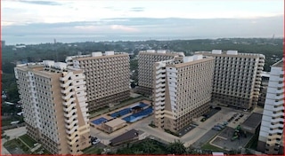 L L I コンドテル