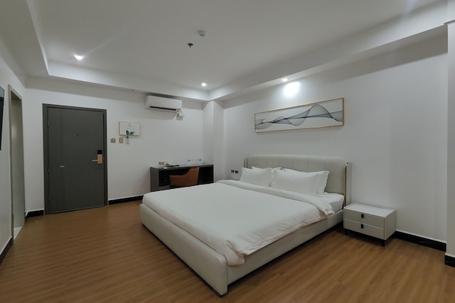 マクタン グランド ゴールデン ホテル