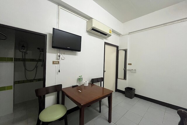 バーン ラオ ブティック レジデンス