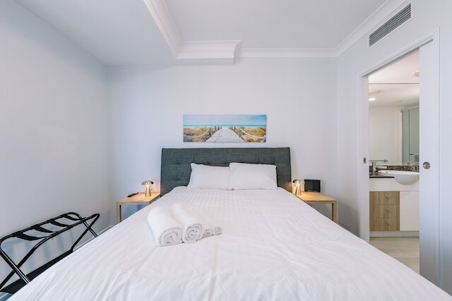 リゾート スタイル シェブロン アパートメンツ