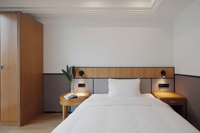 Mcsrh Hotel -Chongqing Guanyinqiao