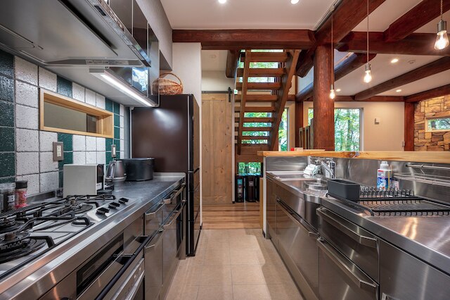 Chise Fukuro by H2 Life