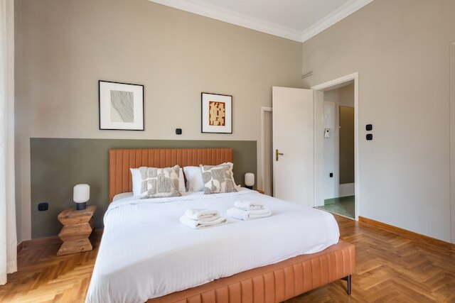 アクロポリス ラックス リトリート 15 ピープル 6 ベッドルーム ネオクラシカル ホーム ウィズ ジャグジー ルーフトップ