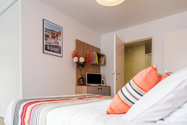 ゼナオ アパートオテル アングレット