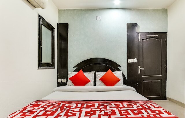 オテル ギータンジャリ イン