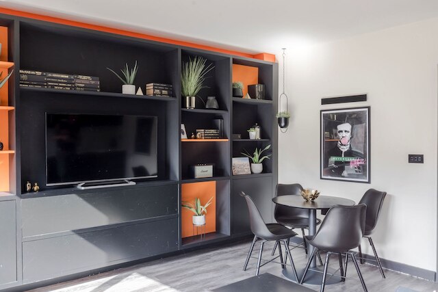 ザ ピーチズ クリーム - ソーホー - バイ フランキー セイズ