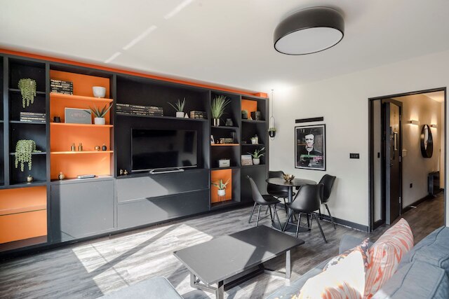 ザ ピーチズ クリーム - ソーホー - バイ フランキー セイズ