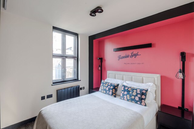 ザ インフルエンサー スイート - ソーホー - バイ フランキー セイズ